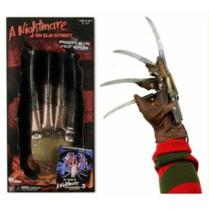 PRE-ORDER BOX OF 4 - Nightmare on Elm Street - Prop Replica - Freddy Krueger "Dream Warriors Glove (Oct. 2026) PO end (Apr-8-2026)