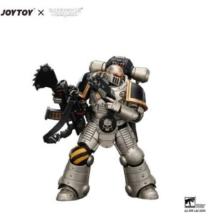 PRE-ORDER 1/18 Iron Warriors MkII Assault Legionary 1 Chain axe + Bolt Pistol (Sep.  2026) PO end (JOYTOY)